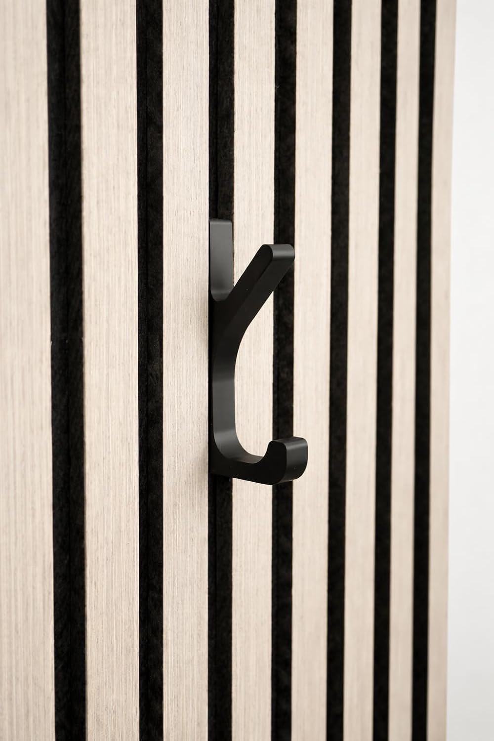 Kleiderhaken für Akustikpaneele mit Click-System – 6er Set – Montage ohne Bohren – 13mm & 15mm – Garderobenhaken Lamellenwand – Schwarz (13 mm, Doppelhaken (6er Set))