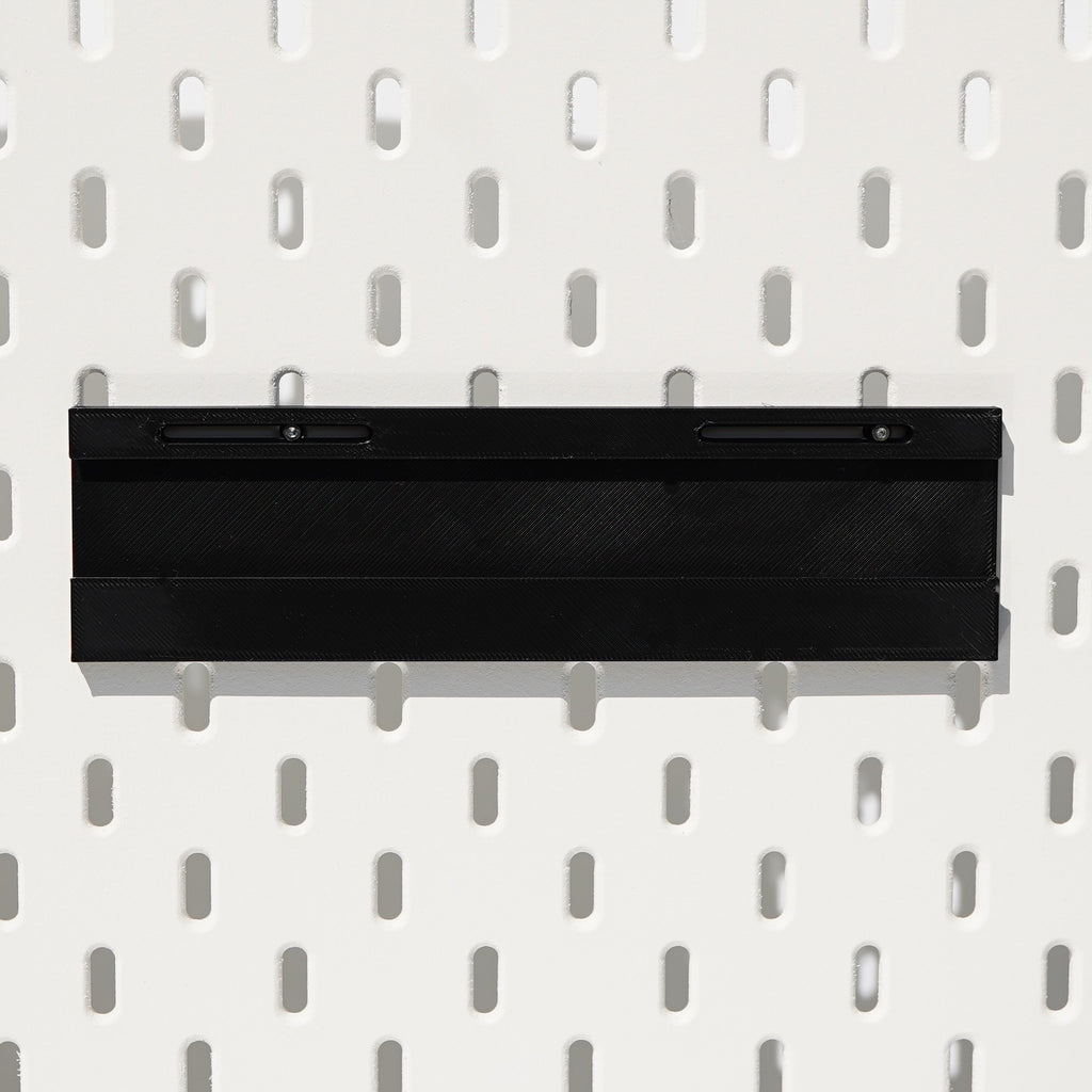 Pegboard Schiene – Modulares Rail System für Lochwände